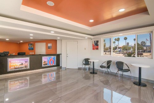 Motel 6-South El Monte CA - Los Angeles - image 9