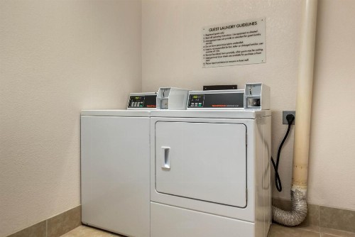 Quality Inn & Suites - image 31