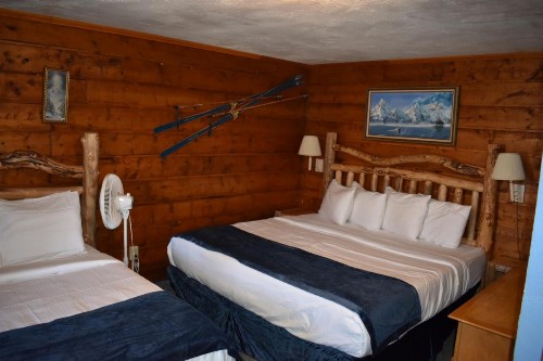 Ute Bluff Lodge Cabins & RV Park - image 8