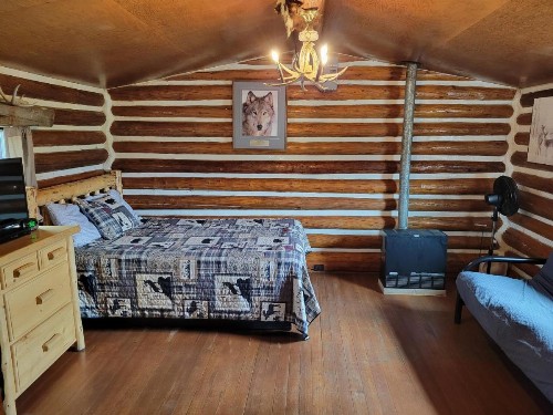 Chinook Cabins & RV Park - image 12