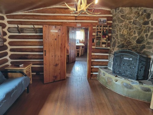 Chinook Cabins & RV Park - image 38