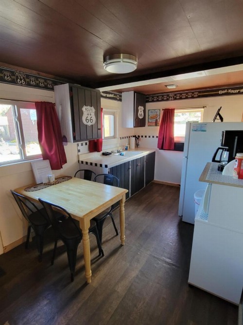 Chinook Cabins & RV Park - image 41