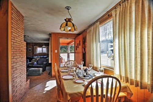South Fork Log Cabin with Beautiful Mountain Views! - image 7