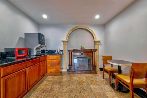 SureStay Hotel by Best Western South Gate - image 18