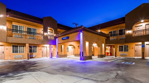 SureStay Hotel by Best Western South Gate - image 25