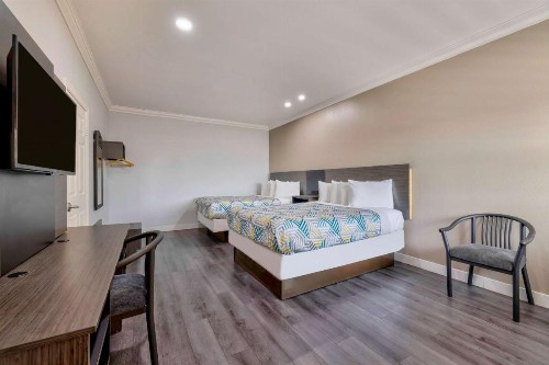 SureStay Hotel by Best Western South Gate - image 27