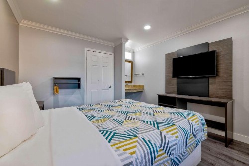 SureStay Hotel by Best Western South Gate - image 30