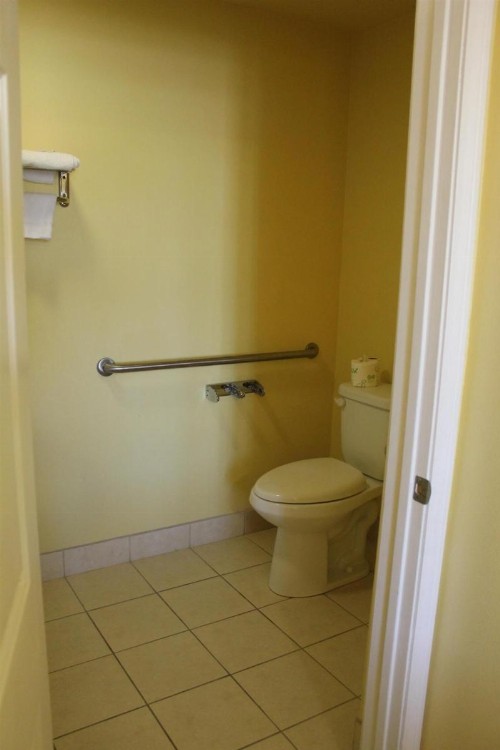 SureStay Hotel by Best Western South Gate - image 4