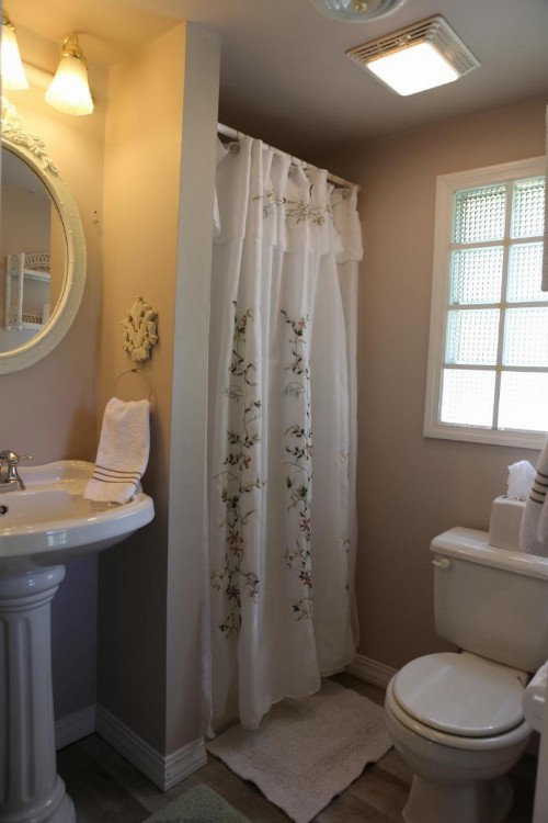 Martha's Vineyard B & B - image 10