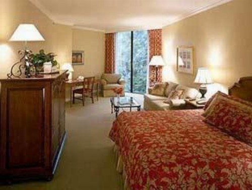 The Houstonian Hotel Club & Spa - image 6