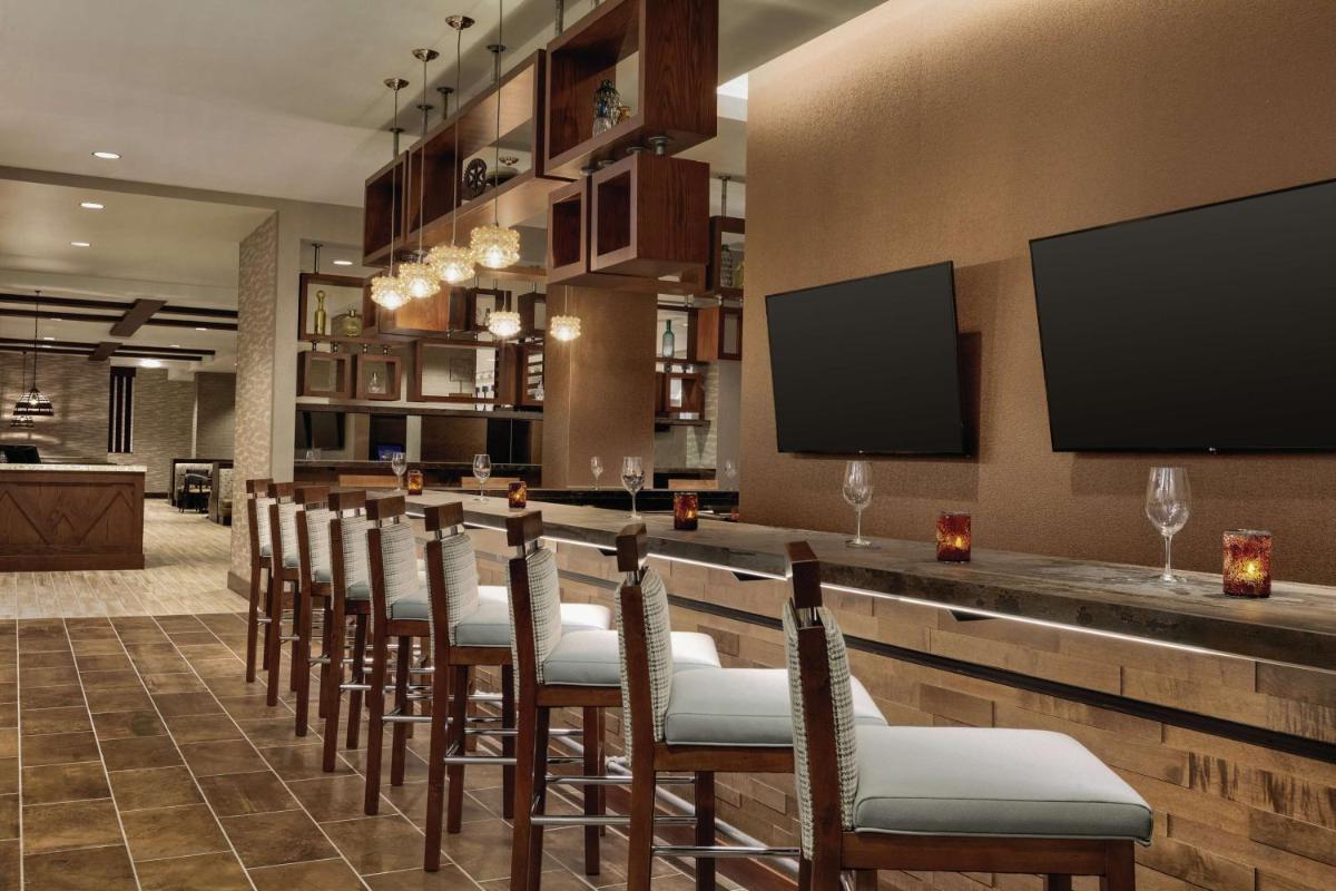 Embassy Suites By Hilton South Jordan Salt Lake City - main image