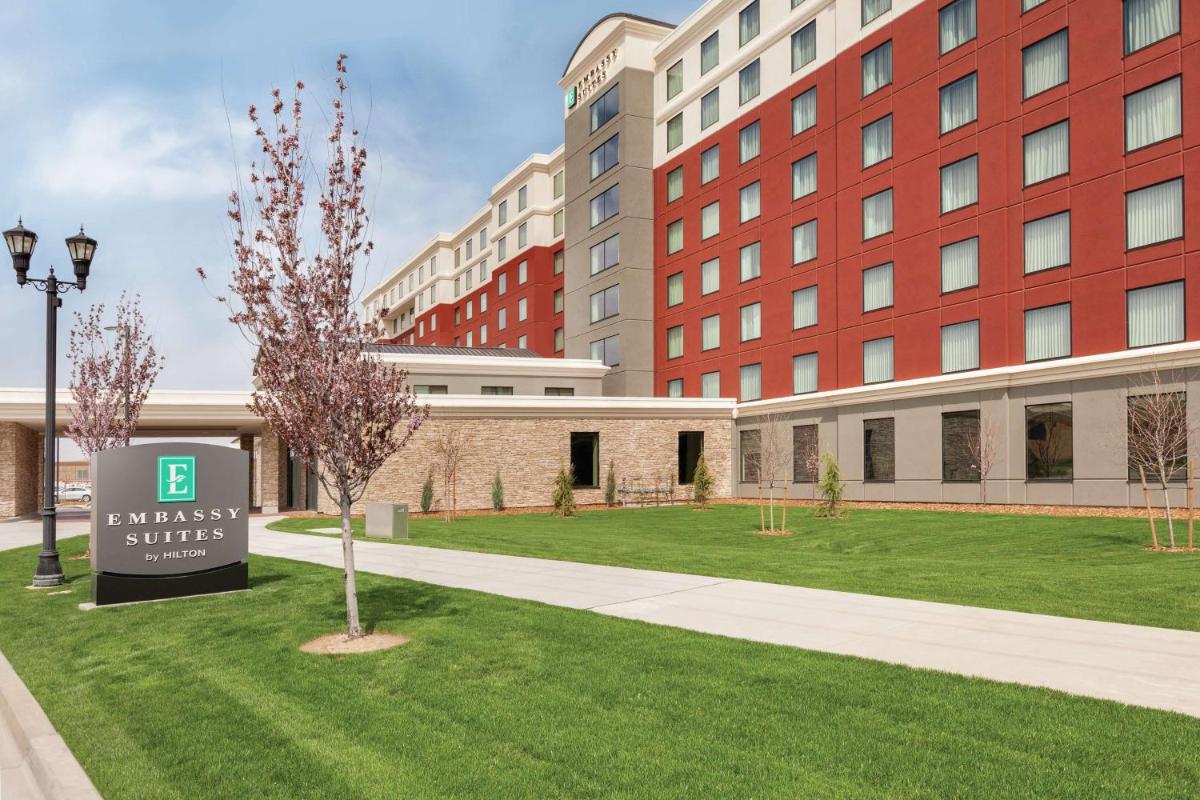Embassy Suites By Hilton South Jordan Salt Lake City - image 4