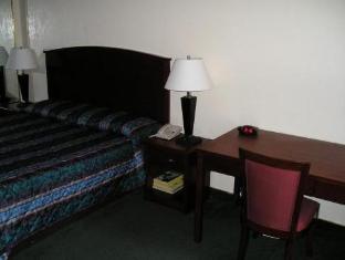 Bluelake Inn @ Heavenly Village - image 2