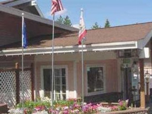 Bluelake Inn @ Heavenly Village - image 6