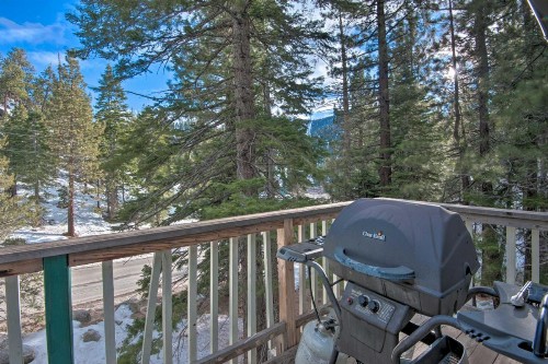 Stateline Ski Base with Hot Tub Steps to Lift! - image 2