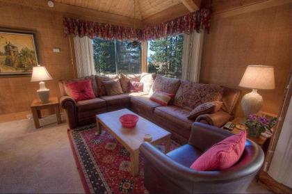 Chimney Rock Condo by Lake Tahoe Accommodations - image 9