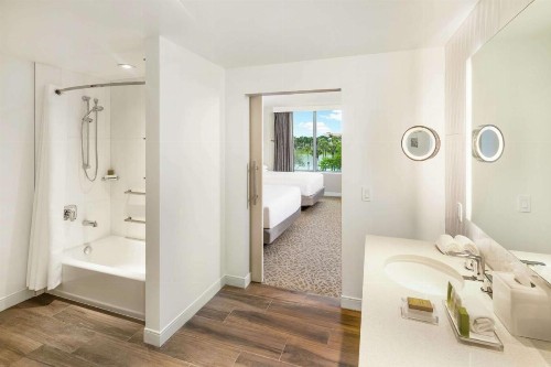 Hilton Miami Dadeland - image 17