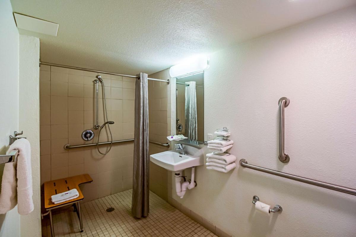 Ocean Inn South Padre Island - image 7