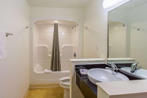 Ocean Inn South Padre Island - image 9