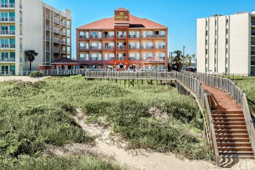 La Copa Inn Beach Hotel