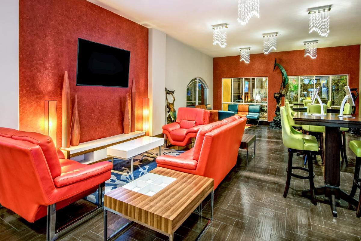La Copa Inn Beach Hotel - image 7