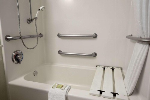 Super 8 by Wyndham South Padre Island - image 8