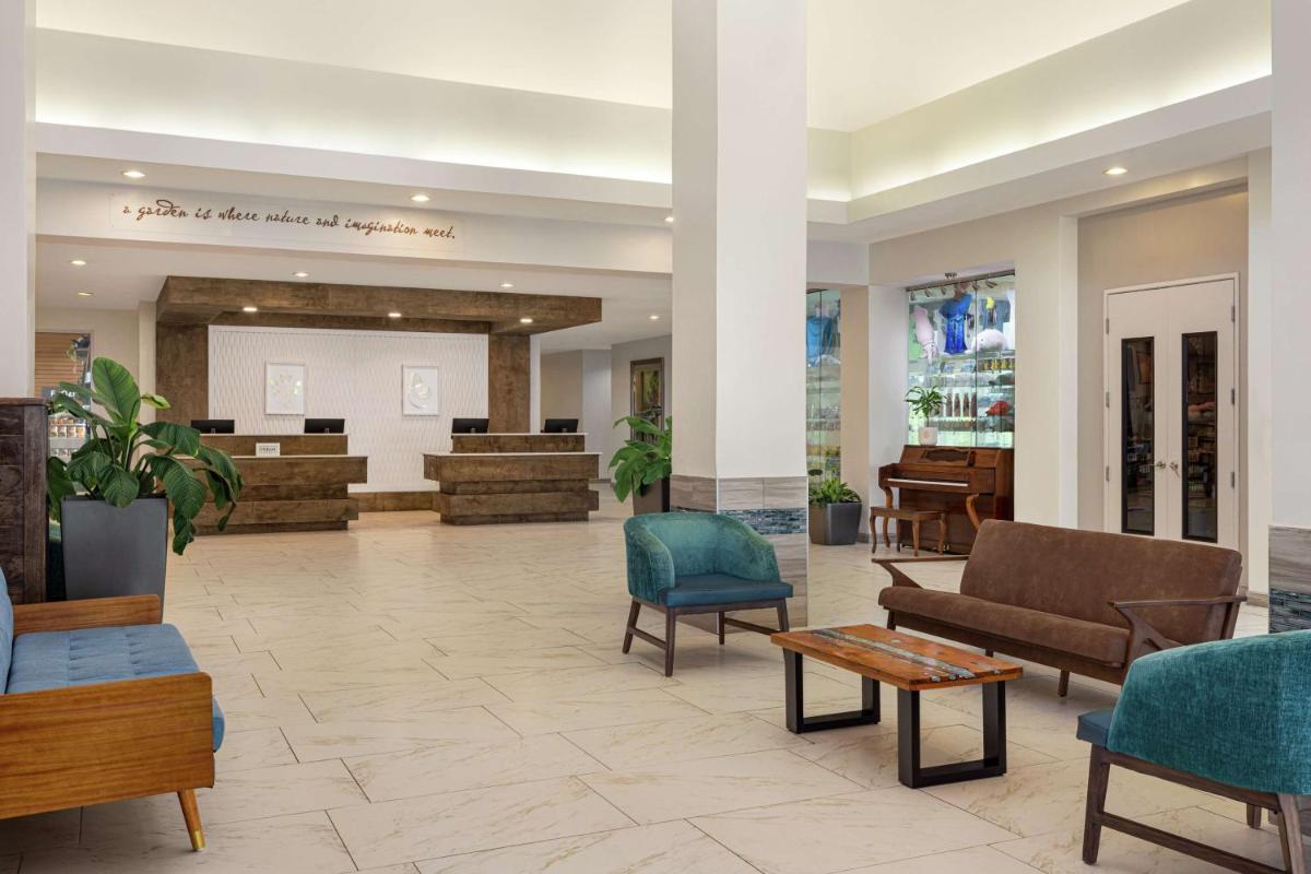 Hilton Garden Inn South Padre Island - image 3