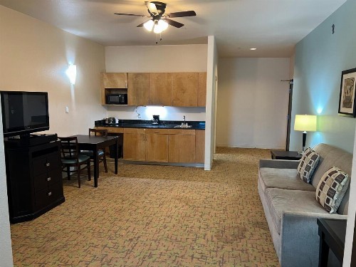 Suites at Sunchase - image 10