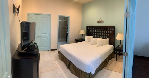 Suites at Sunchase - image 11