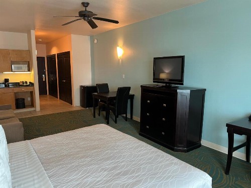 Suites at Sunchase - image 16