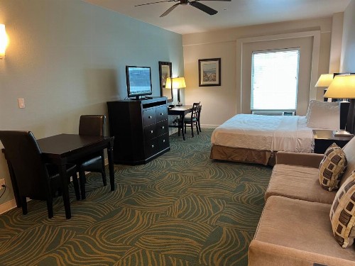 Suites at Sunchase - image 26