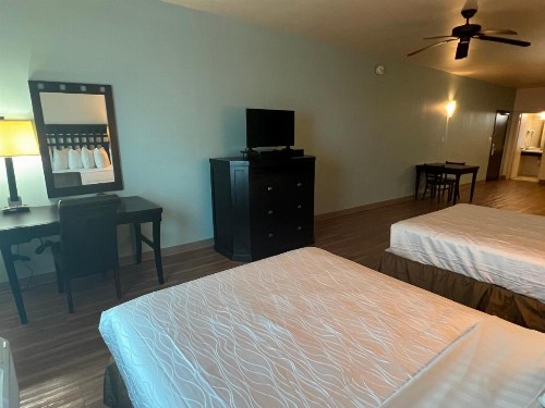 Suites at Sunchase - image 41