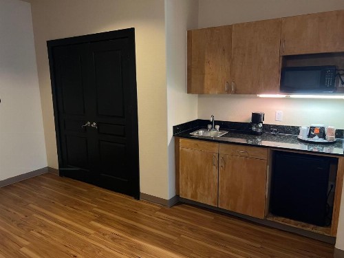 Suites at Sunchase - image 45