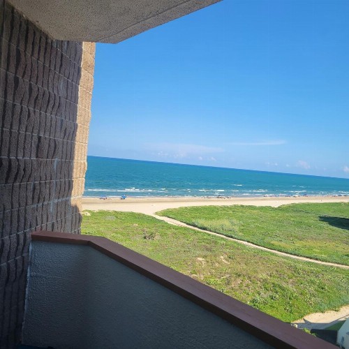 Padre South Hotel On The Beach - image 20