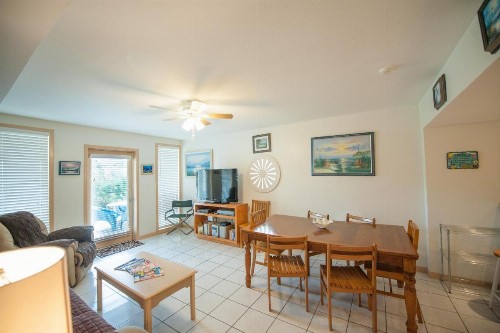 South Padre Island Beach Rentals - image 13