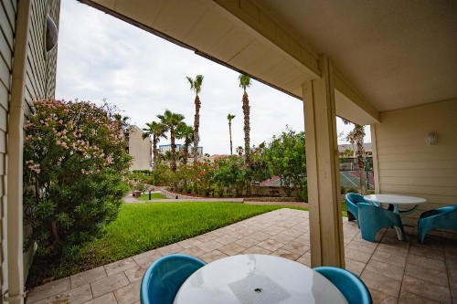 South Padre Island Beach Rentals - image 16