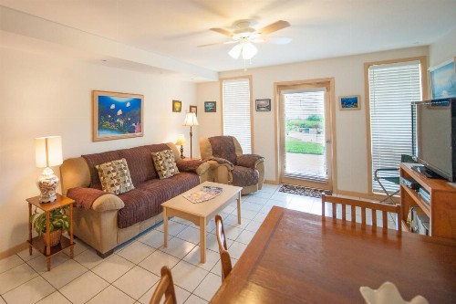 South Padre Island Beach Rentals - image 18