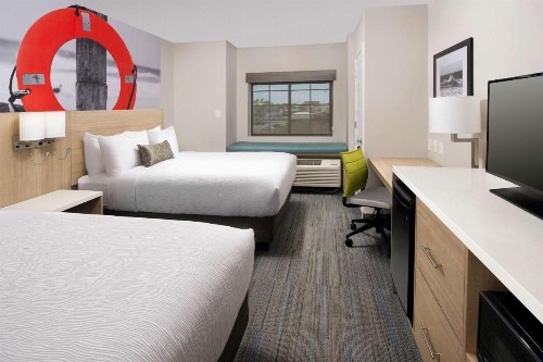 Best Western Beachside Inn - image 16