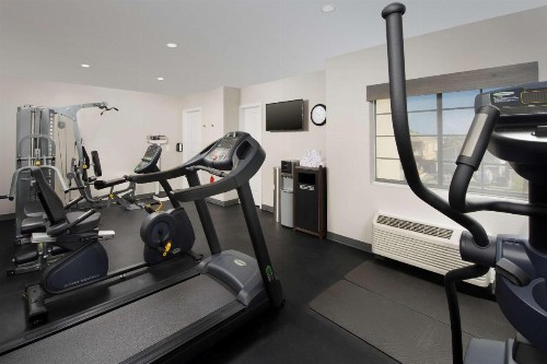 Best Western Beachside Inn - image 22
