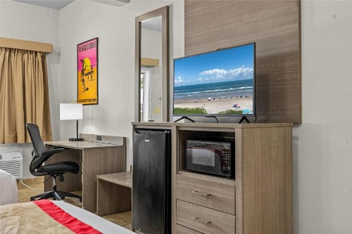 Ramada by Wyndham & Suites South Padre Island - image 10