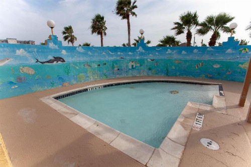 Ramada by Wyndham & Suites South Padre Island - image 3