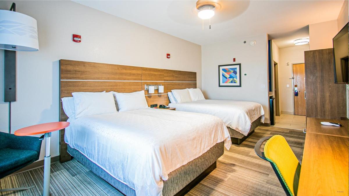 Holiday Inn Express Hotel and Suites South Padre Island an IHG Hotel - image 4