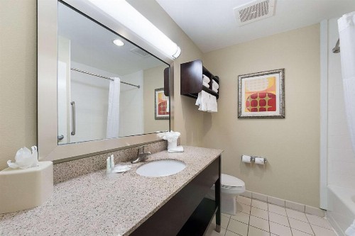 Comfort Suites South Padre Island - image 19