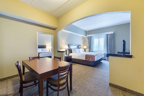 Comfort Suites South Padre Island - image 32