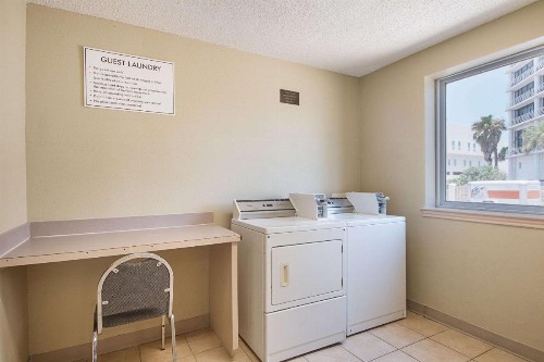 Comfort Suites South Padre Island - image 43