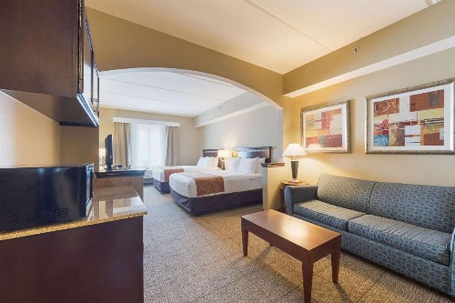 Comfort Suites South Padre Island - image 8