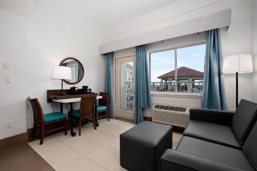 La Quinta by Wyndham South Padre Island Beach - image 12