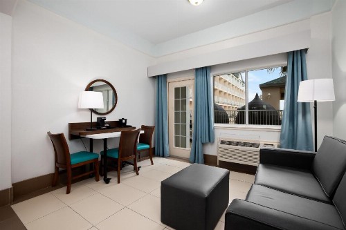 La Quinta by Wyndham South Padre Island Beach - image 40