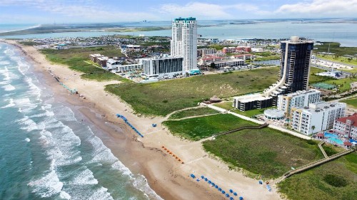 Peninsula Island Resort & Spa - image 25