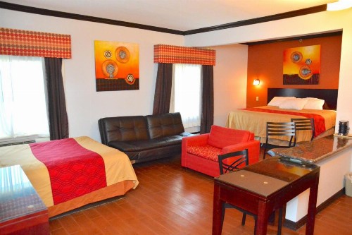 Blue Bay Inn and Suites - image 16